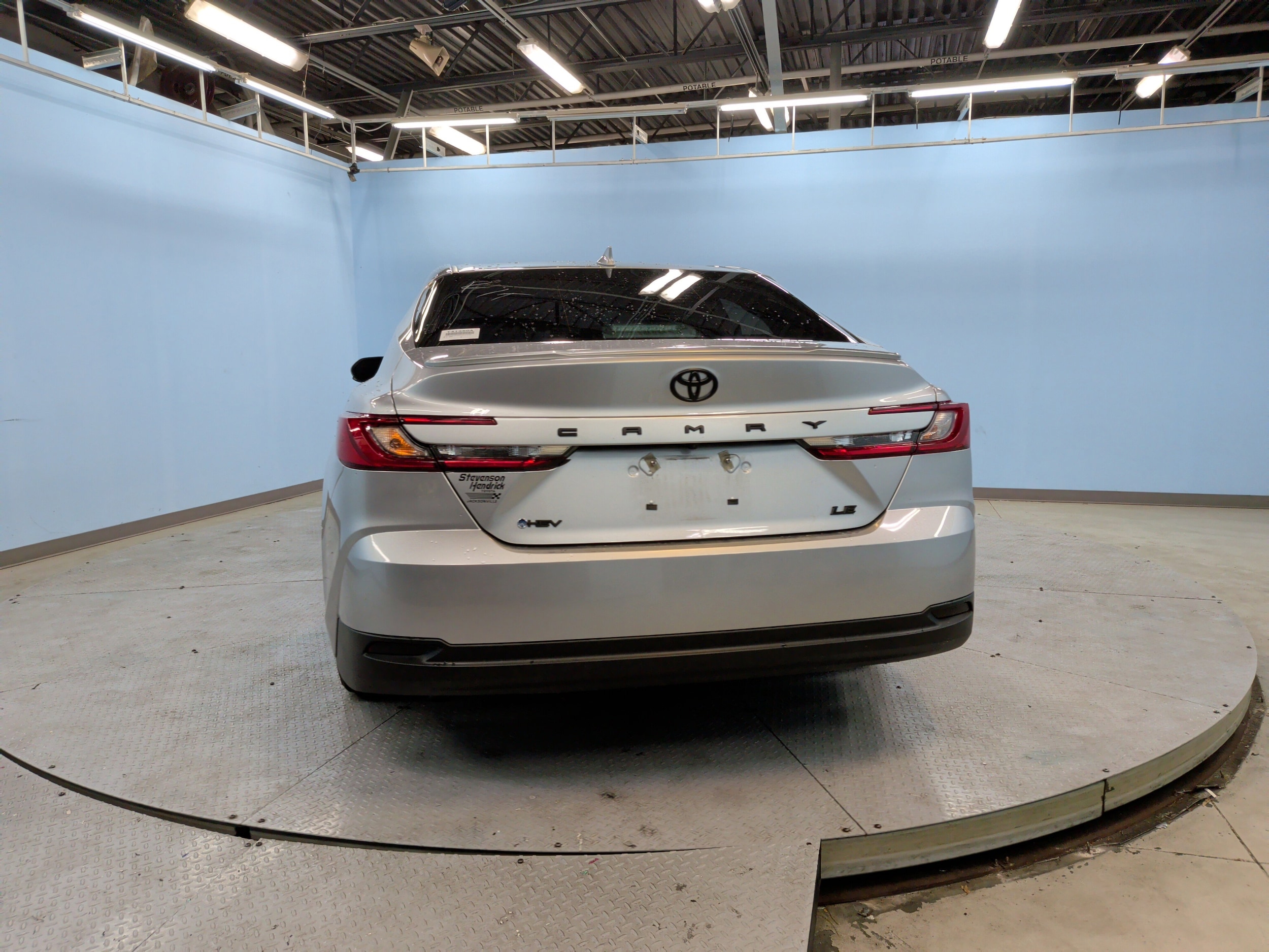 2025 Toyota Camry LE photo 3