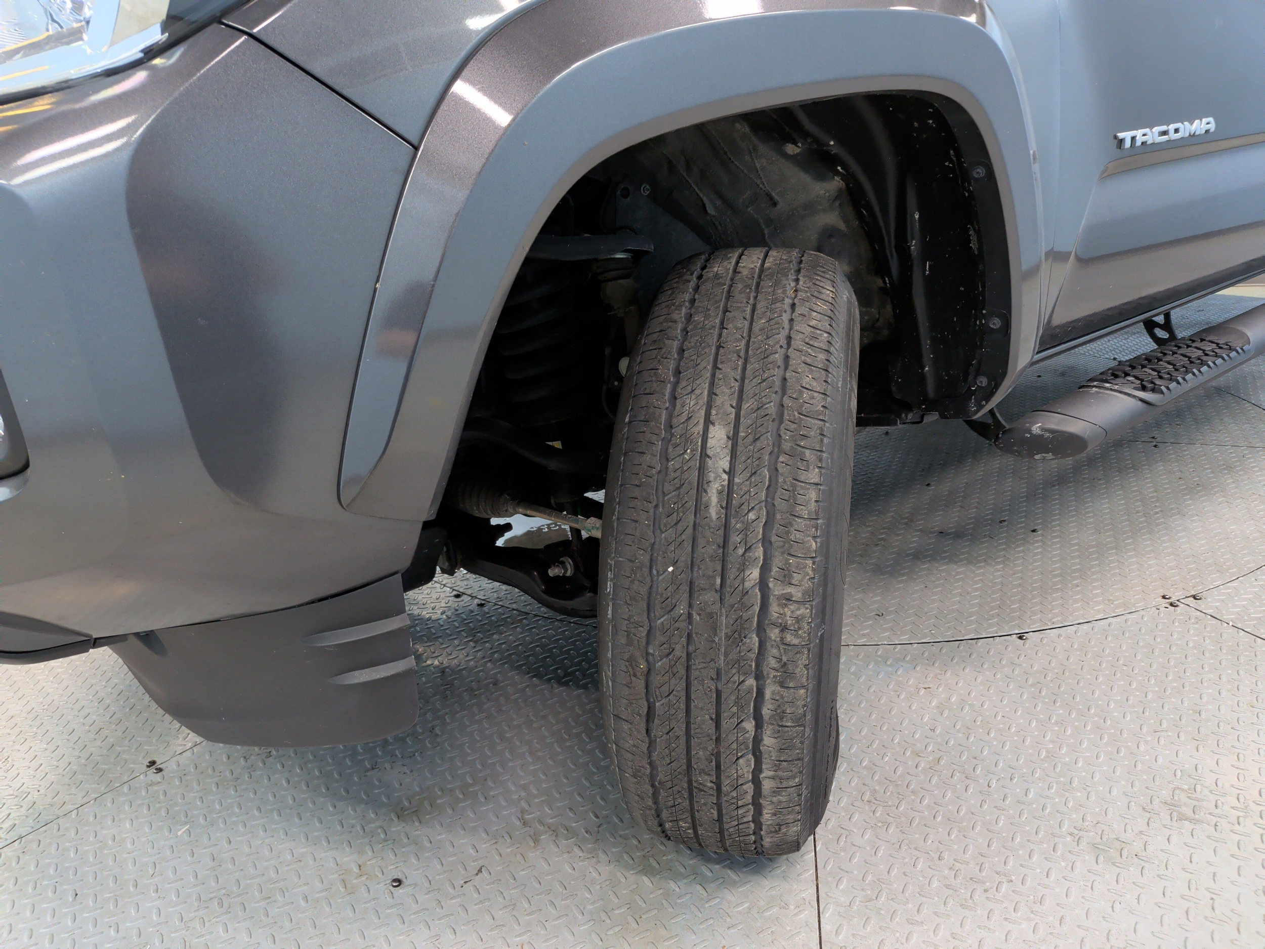 2023 Toyota Tacoma SR5 V6 photo 5