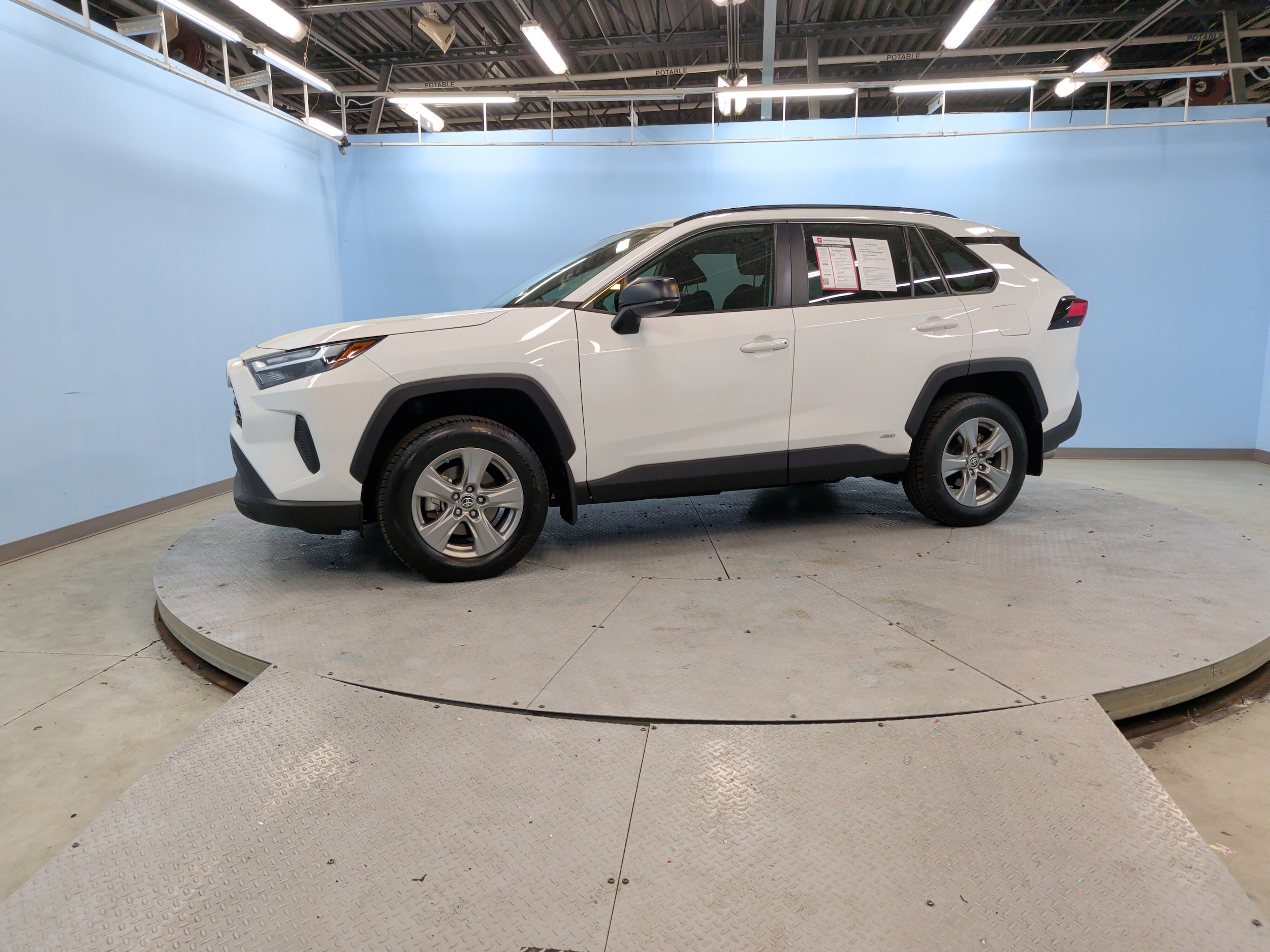 2024 Toyota RAV4 Hybrid LE photo 6