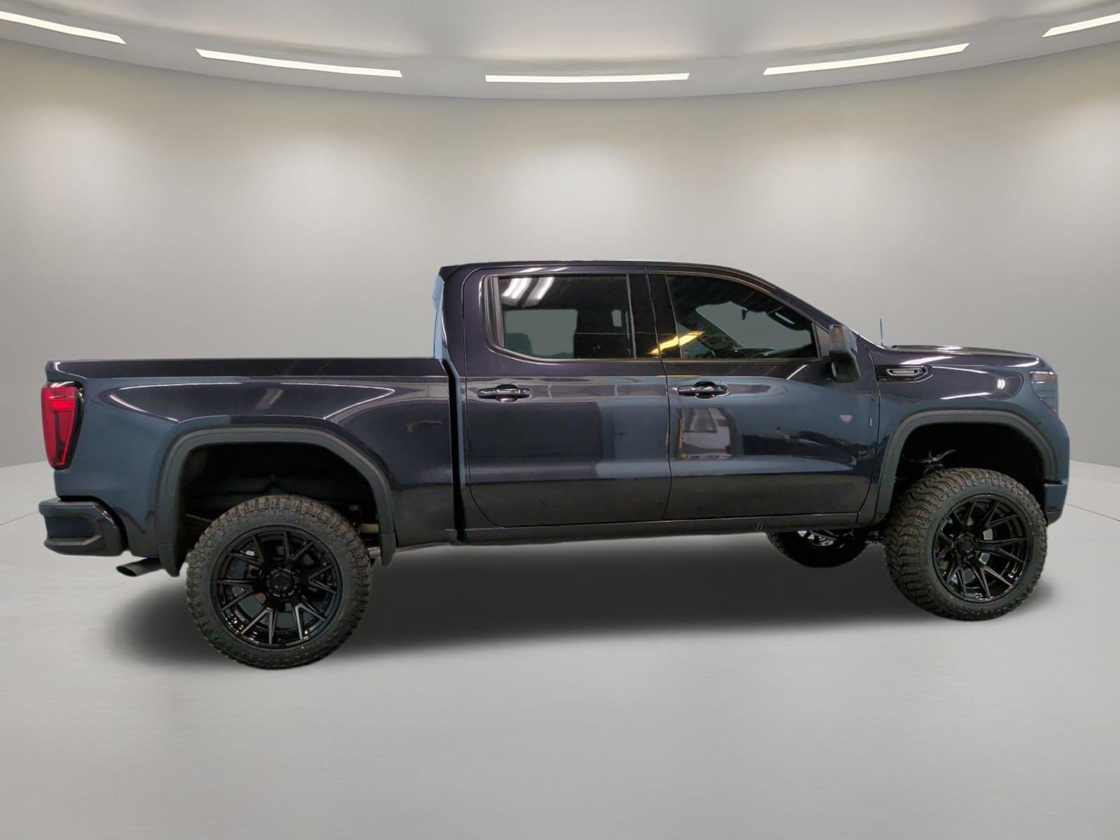 2024 GMC Sierra 1500 AT4X photo 3
