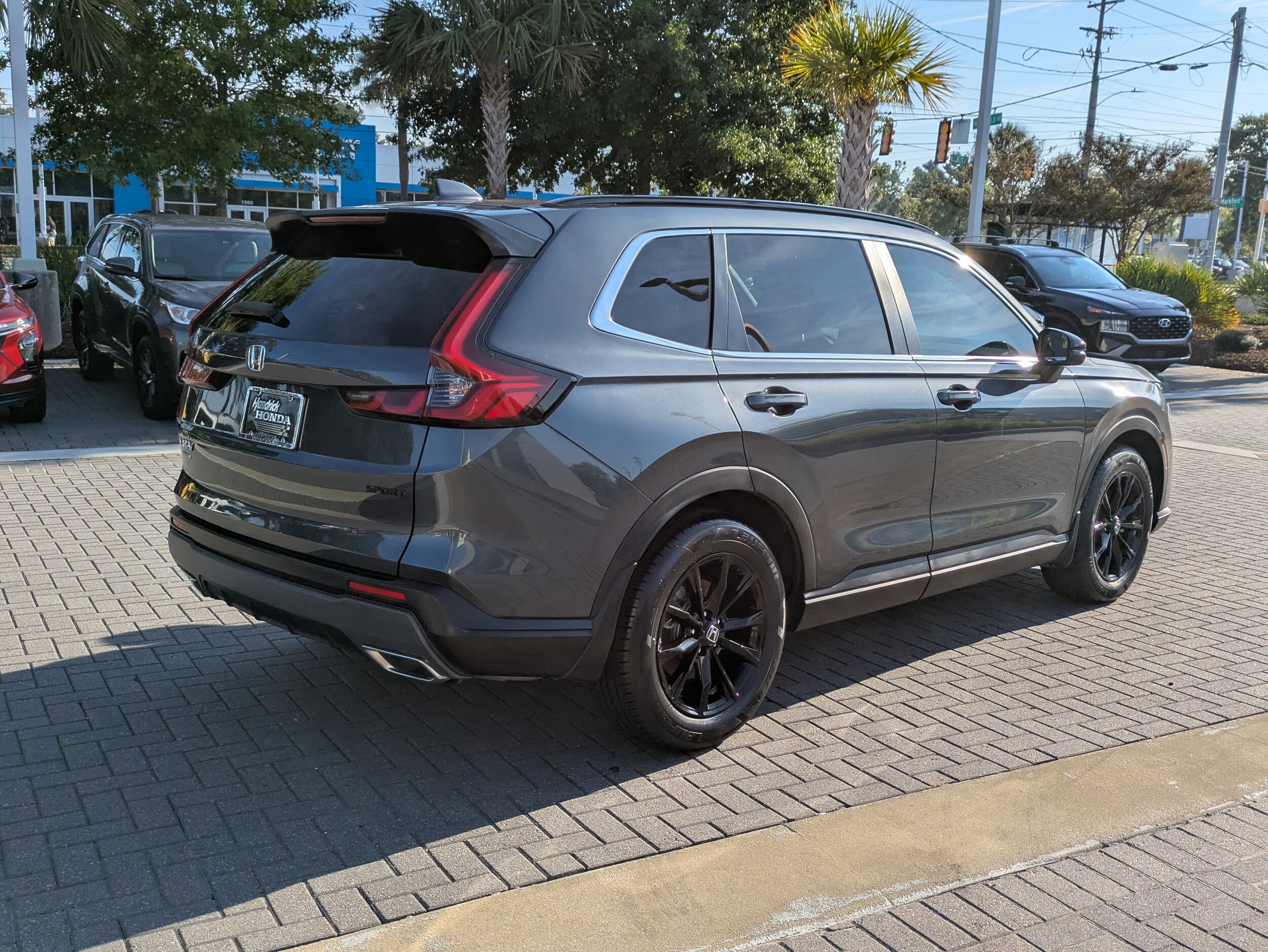 2024 Honda CR-V Hybrid Sport photo 2