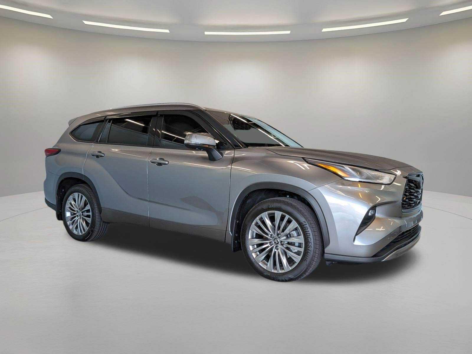 Certified 2026 Toyota Highlander Hybrid Platinum SUV