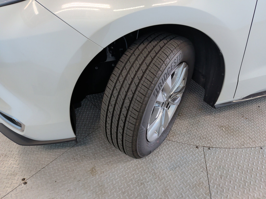 Certified 2026 Toyota Sienna Limited 7 Passenger Van Passenger Van