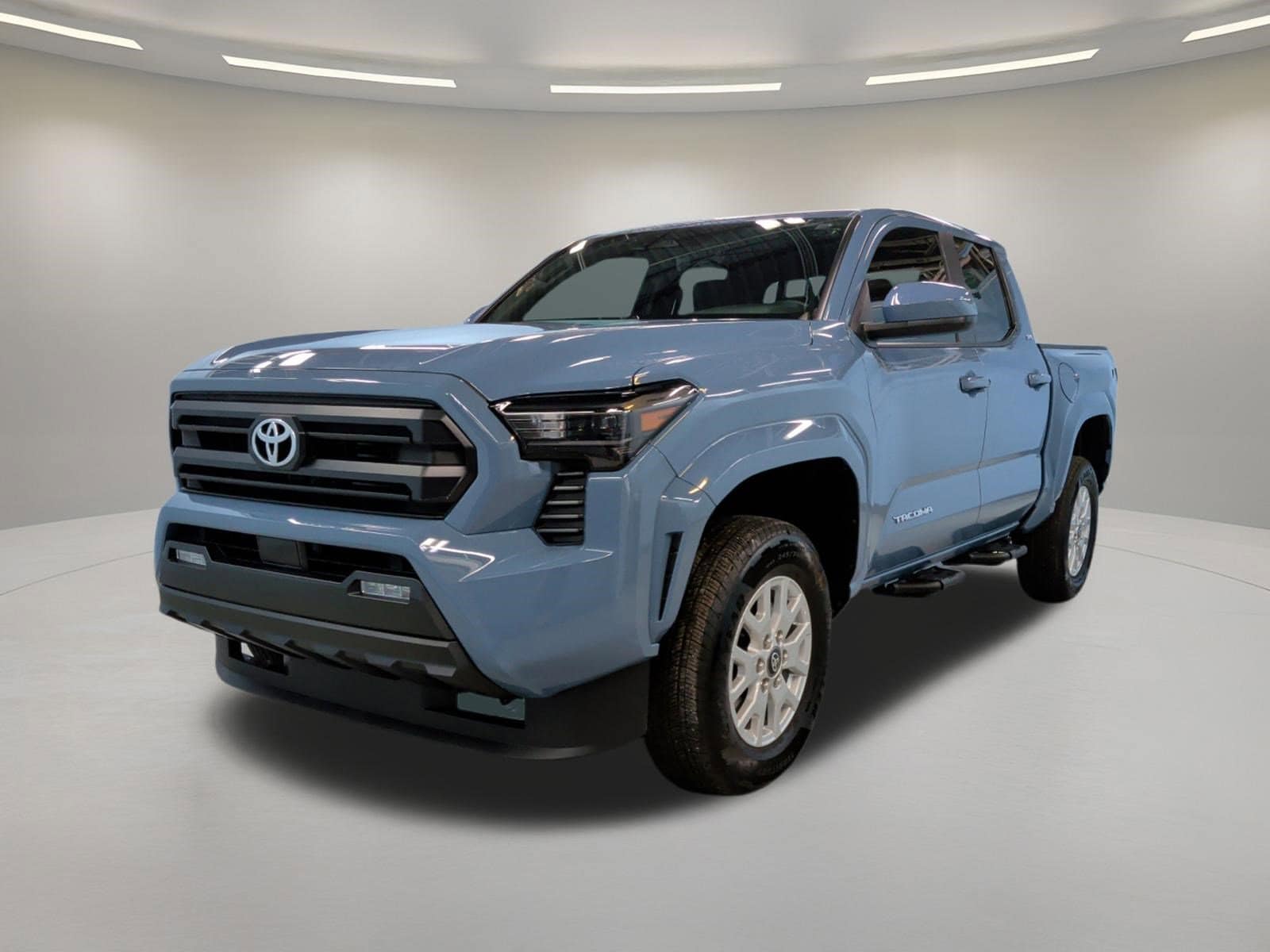 2026 Toyota Tacoma SR5 photo 5