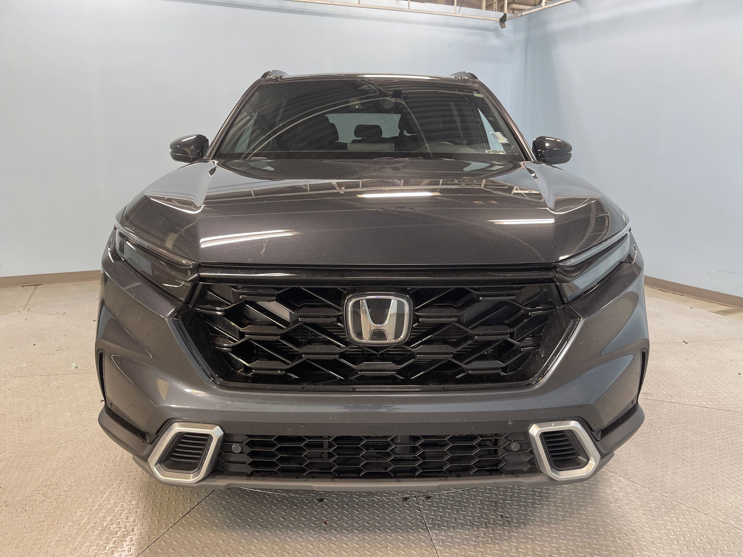2025 Honda CR-V Hybrid Sport Touring photo 2