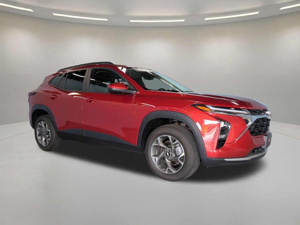 Used 2024 Chevrolet Trax LT SUV