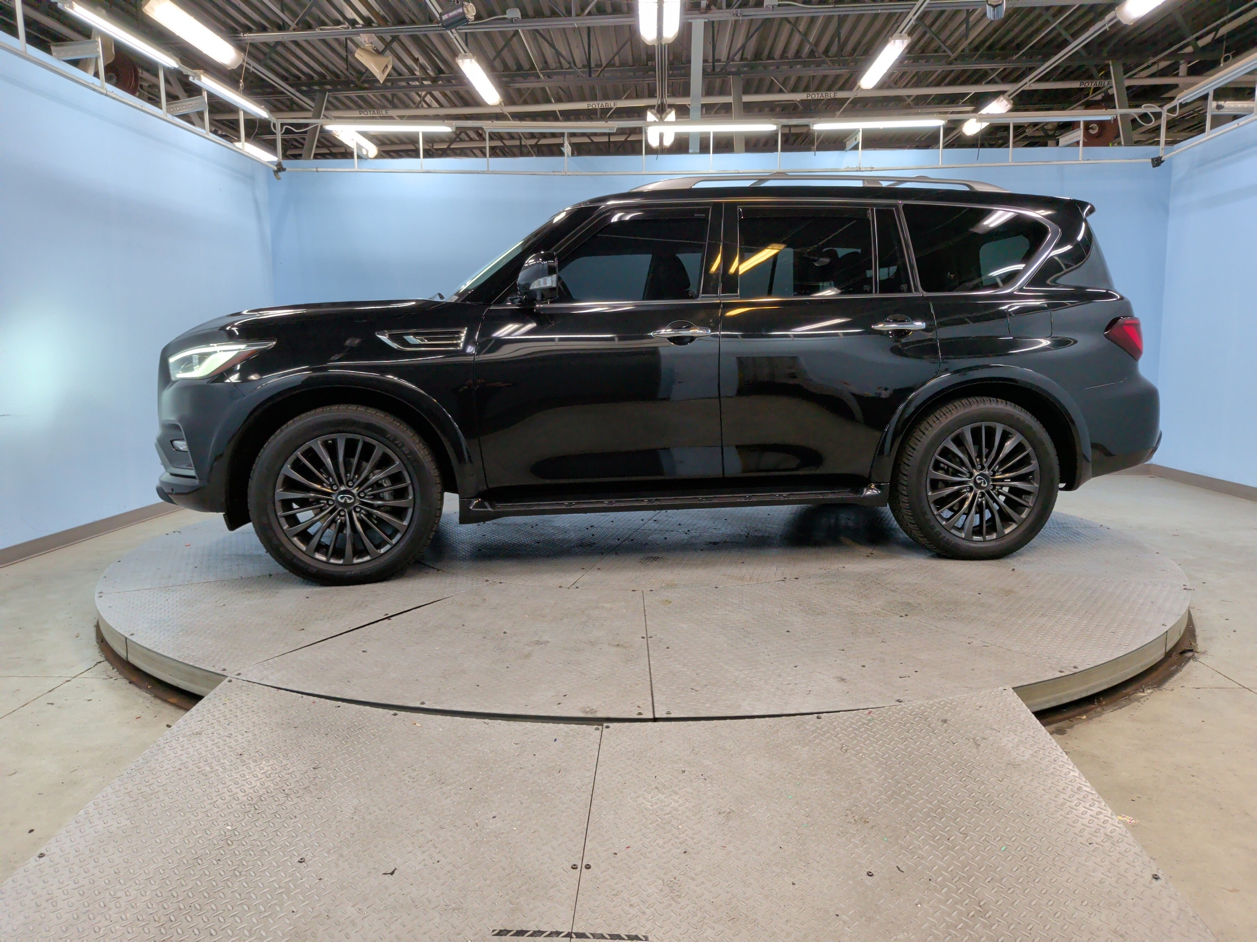 2023 INFINITI QX80 PREMIUM SELECT photo 6