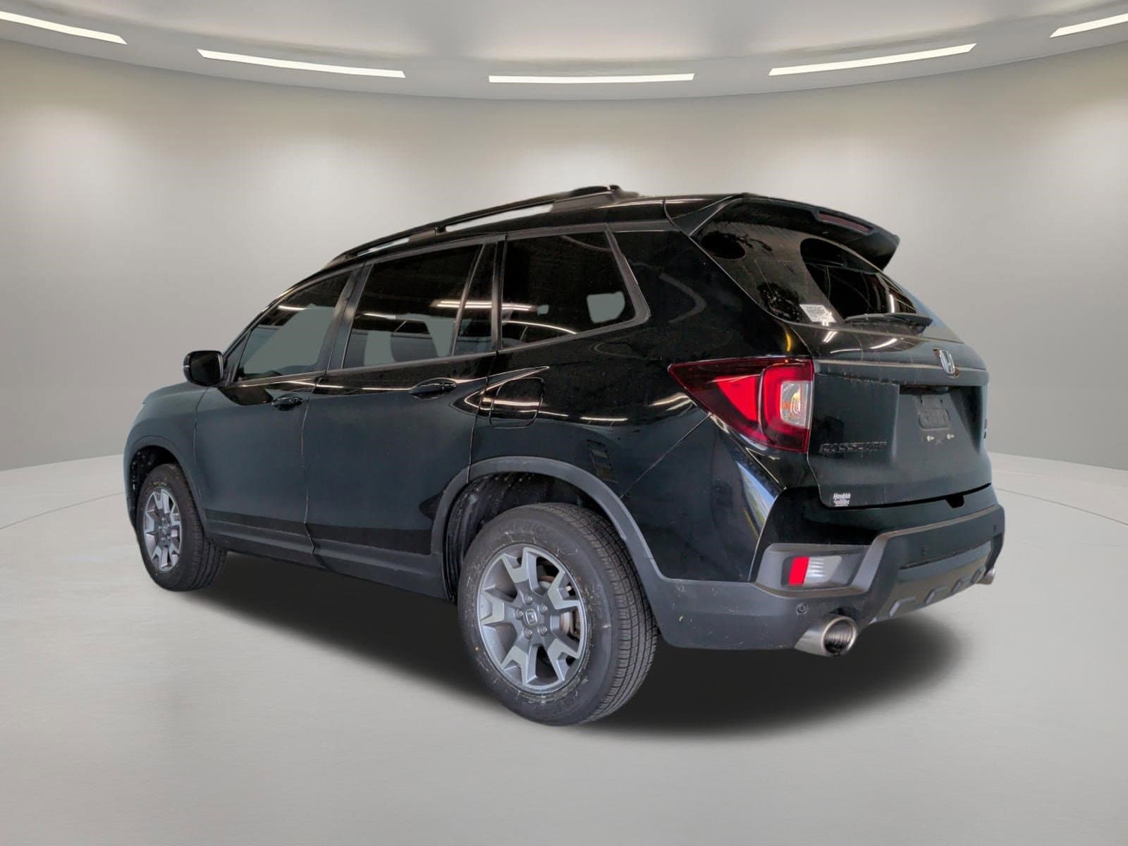 2023 Honda Passport TrailSport photo 3