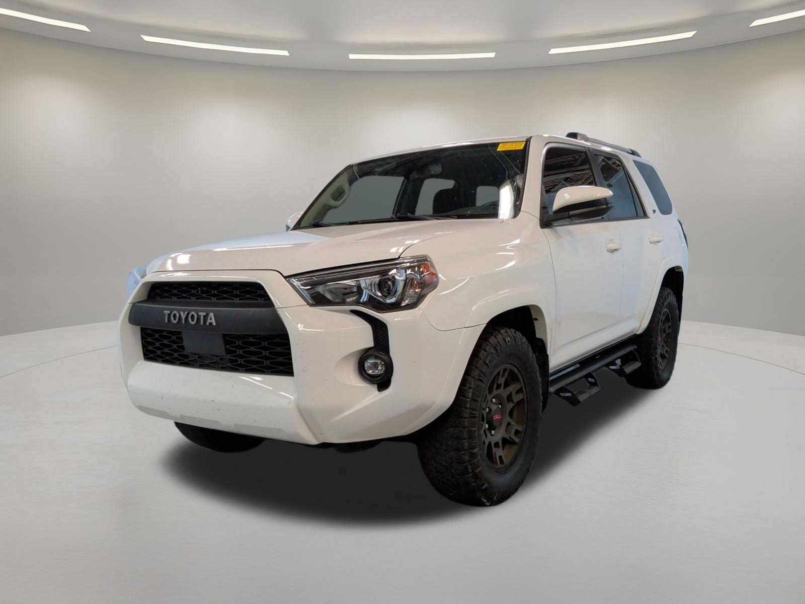 2022 Toyota 4Runner SR5 photo 5