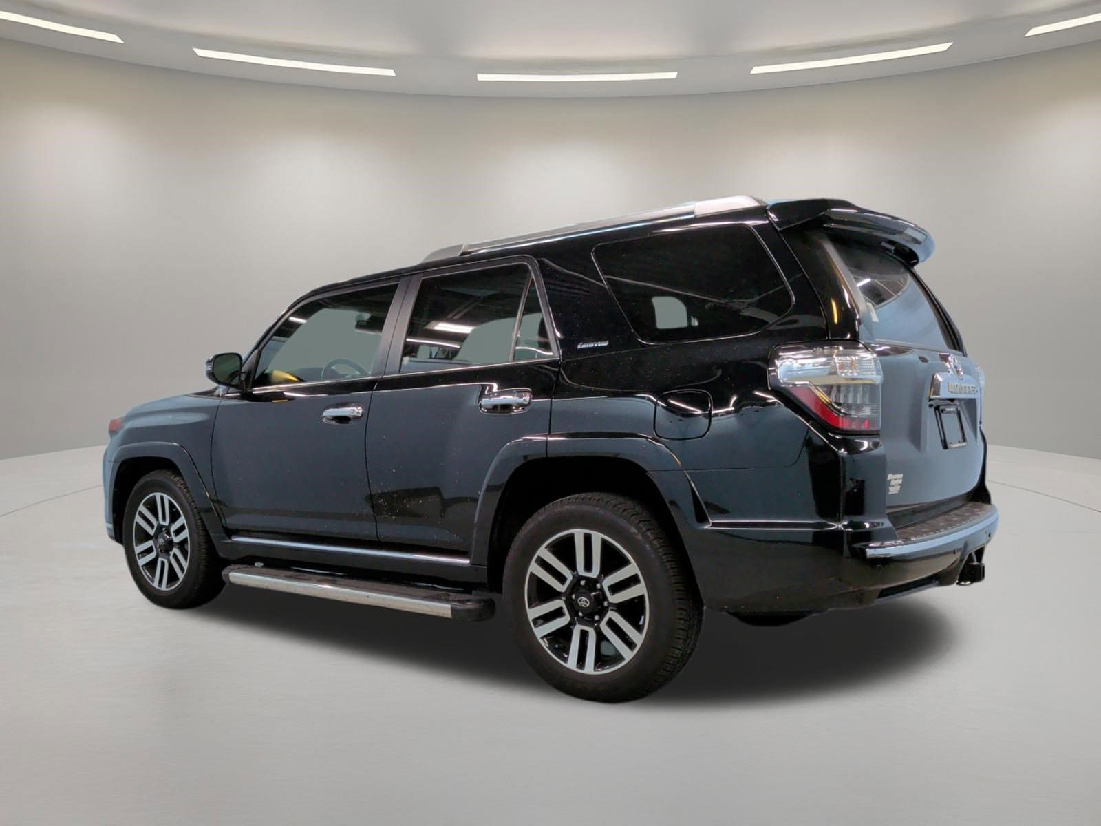 2024 Toyota 4Runner Limited photo 3