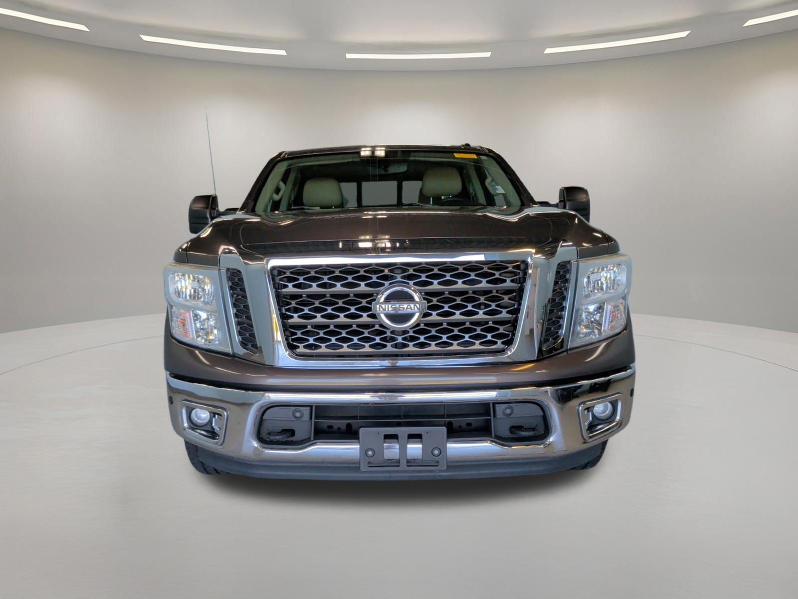 2017 Nissan Titan SV