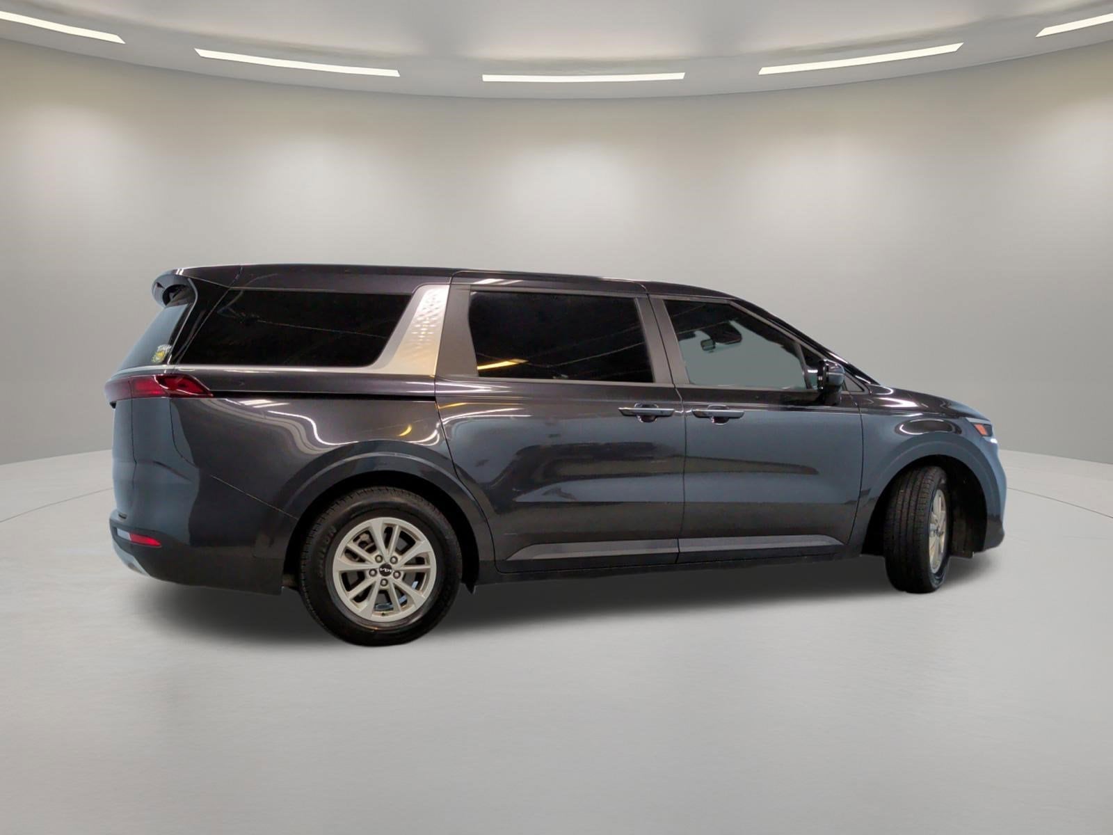 2024 Kia Carnival LX Seat Package photo 3