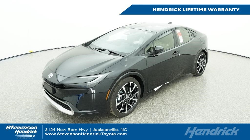 2026 Toyota Prius XSE's photo