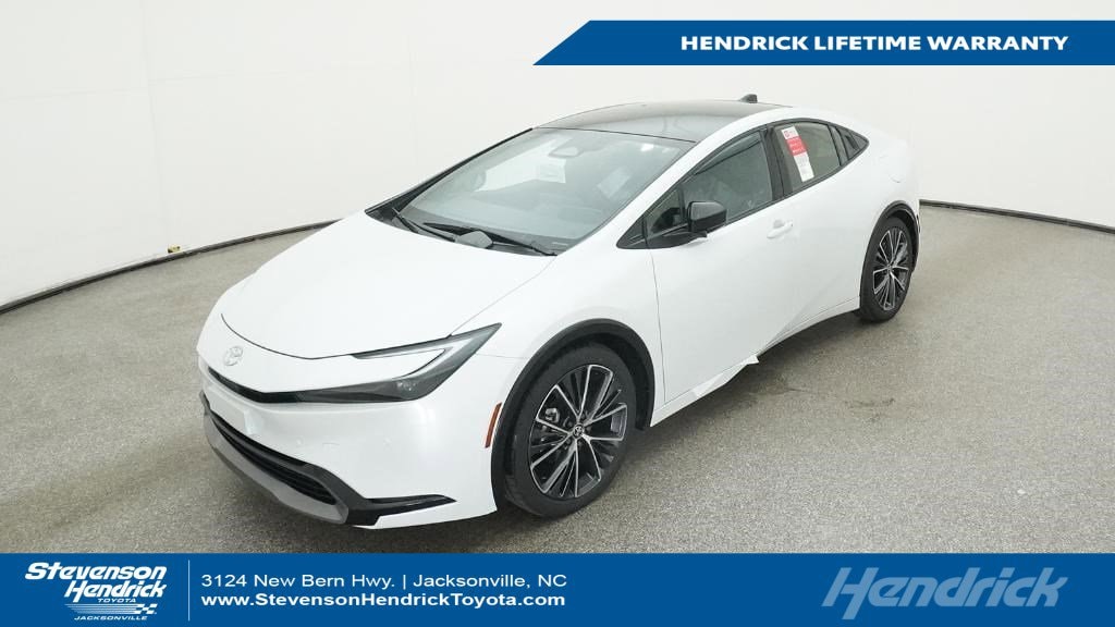 2026 Toyota Prius Limited's photo