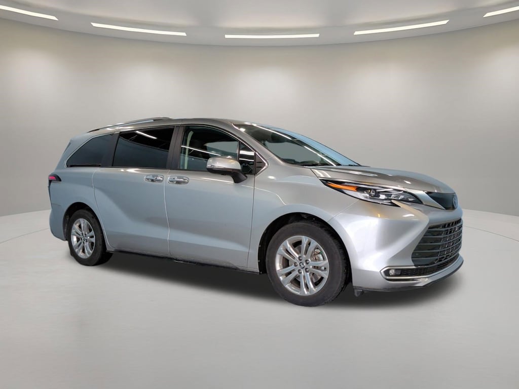 Certified 2023 Toyota Sienna Platinum 7 Passenger Van Passenger Van