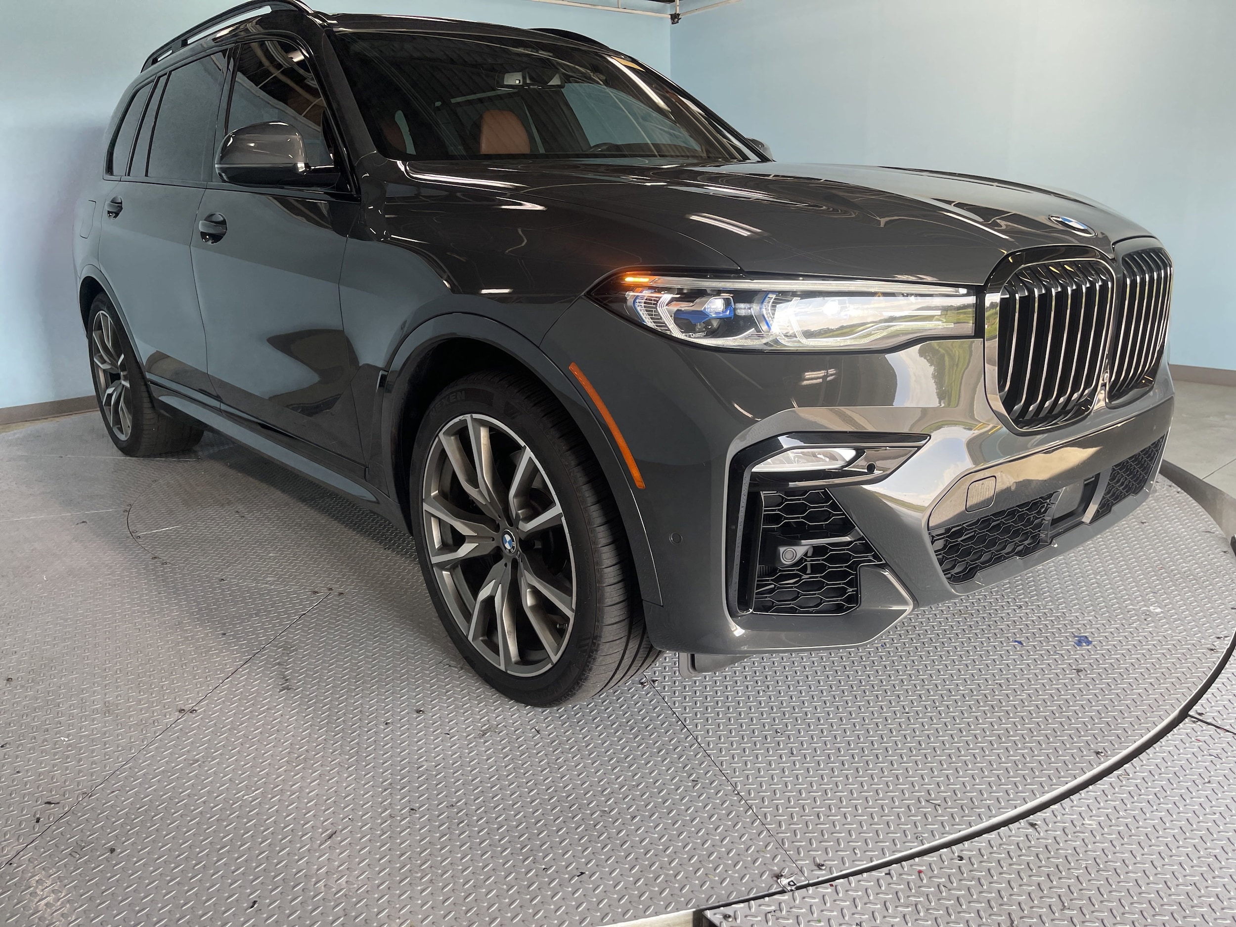 2022 BMW X7 M50i