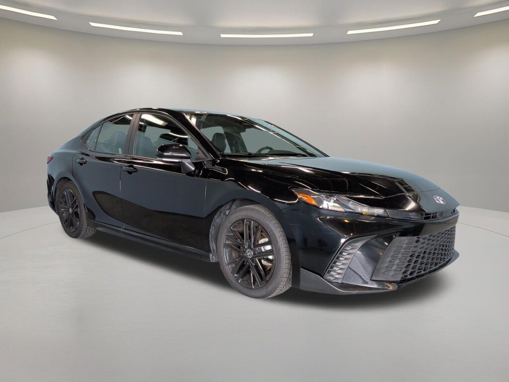 Certified 2025 Toyota Camry SE Sedan