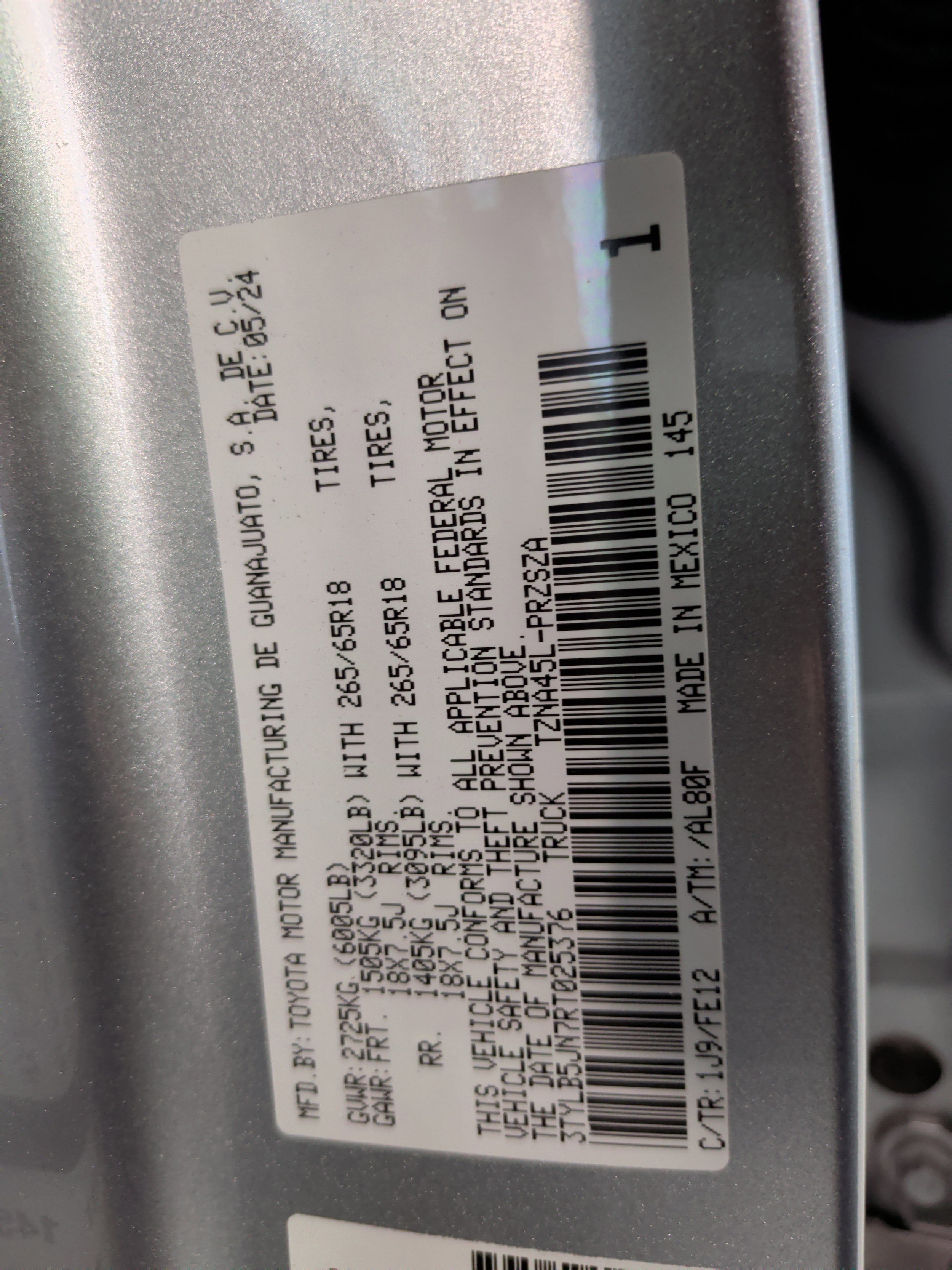 2024 Toyota Tacoma TRD Sport photo 2