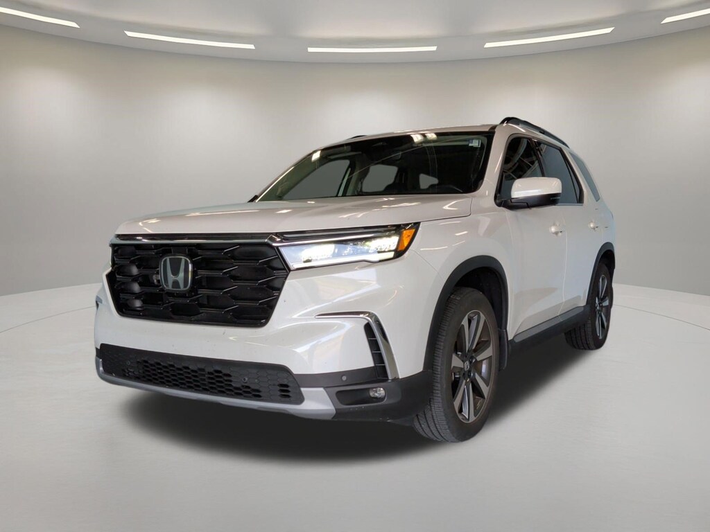 Used 2024 Honda Pilot Touring SUV