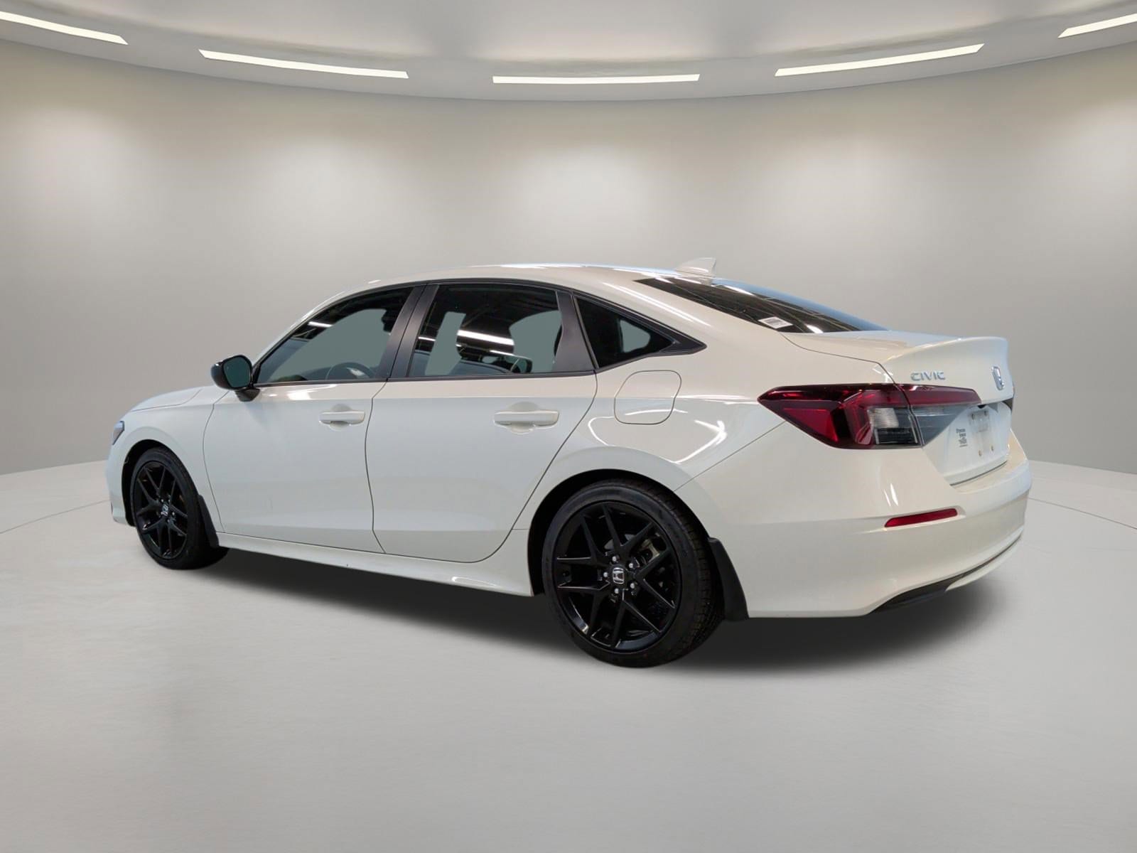 2025 Honda Civic Sport photo 3