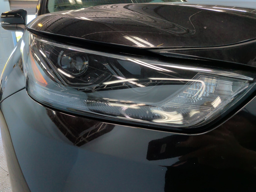 Used 2022 Toyota Highlander XLE SUV