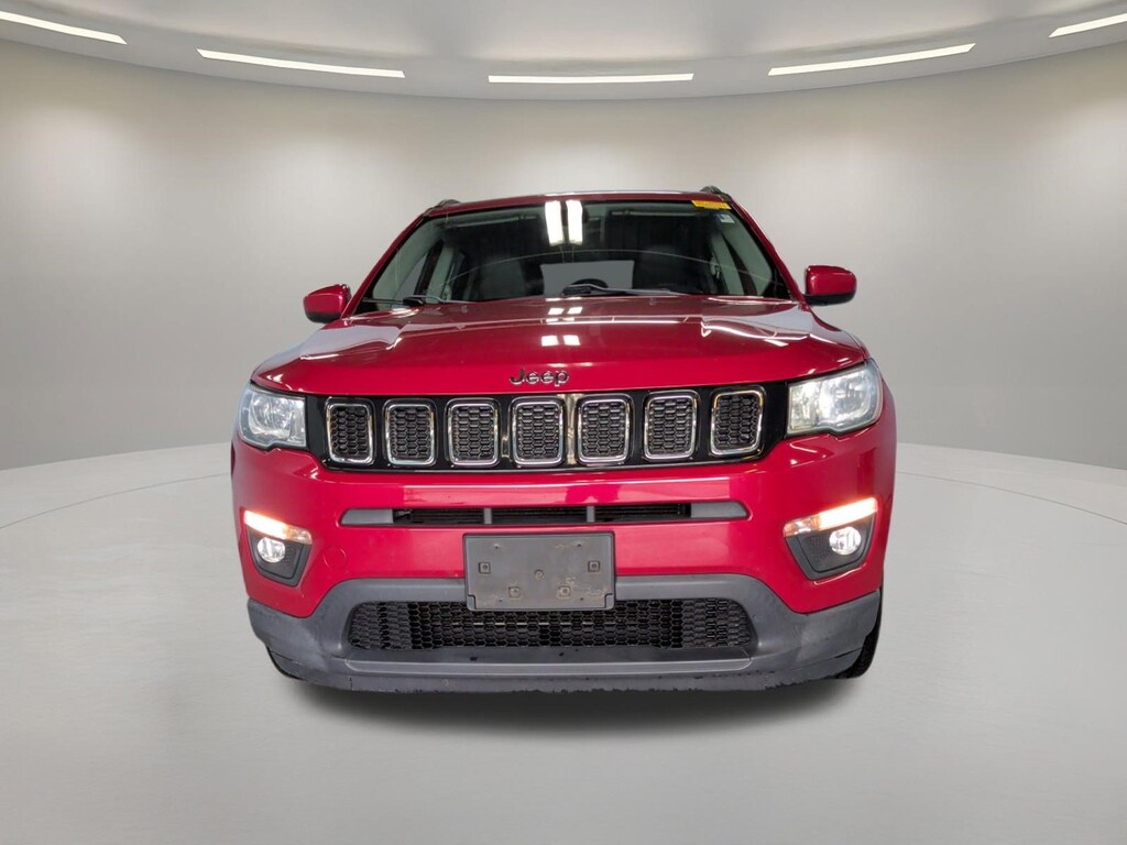 Used 2018 Jeep Compass Latitude FWD SUV