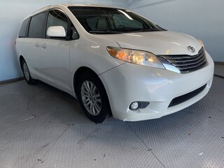 2015 Toyota Sienna XLE Van