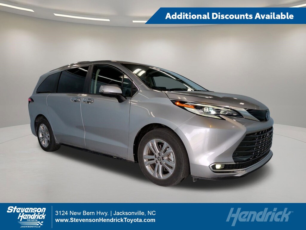 Certified 2023 Toyota Sienna Platinum 7 Passenger Van Passenger Van