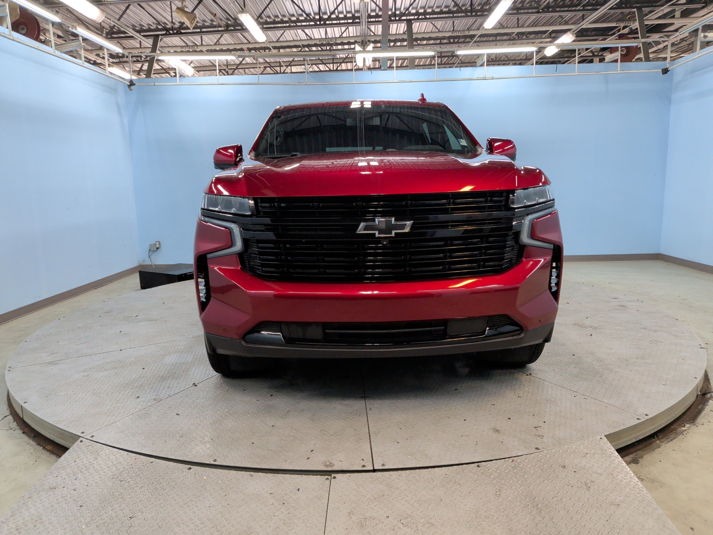 2024 Chevrolet Suburban RST photo 4