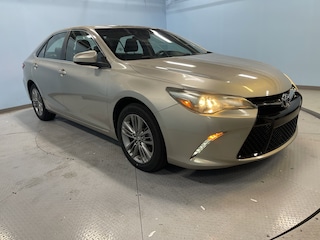 2017 Toyota Camry SE Sedan