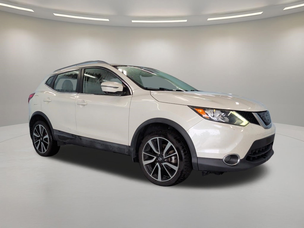 Used 2018 Nissan Rogue Sport SL SUV