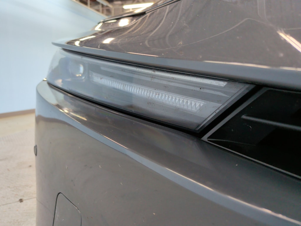 Used 2024 Toyota Prius XLE Hatchback