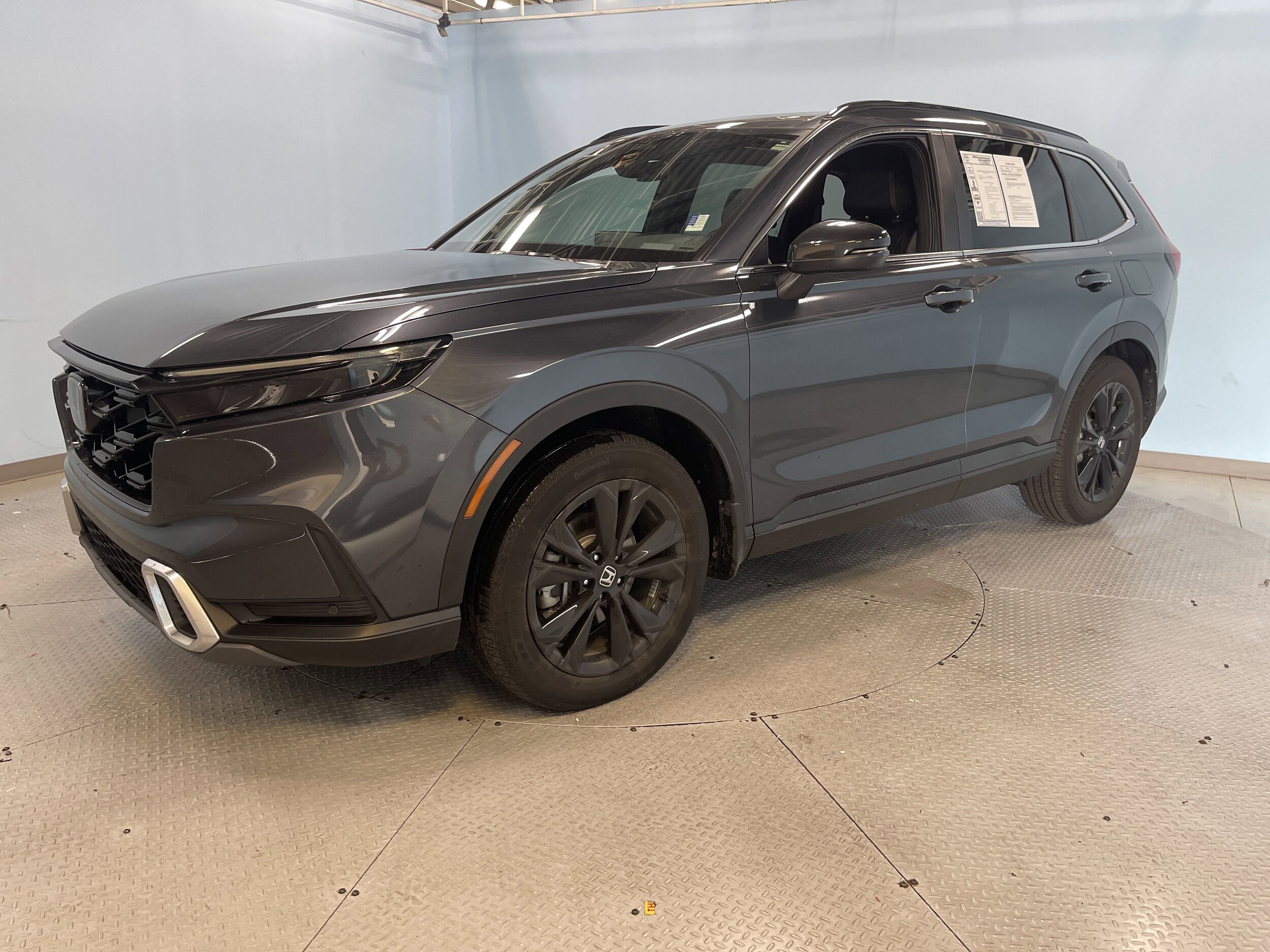 2025 Honda CR-V Hybrid Sport Touring photo 3