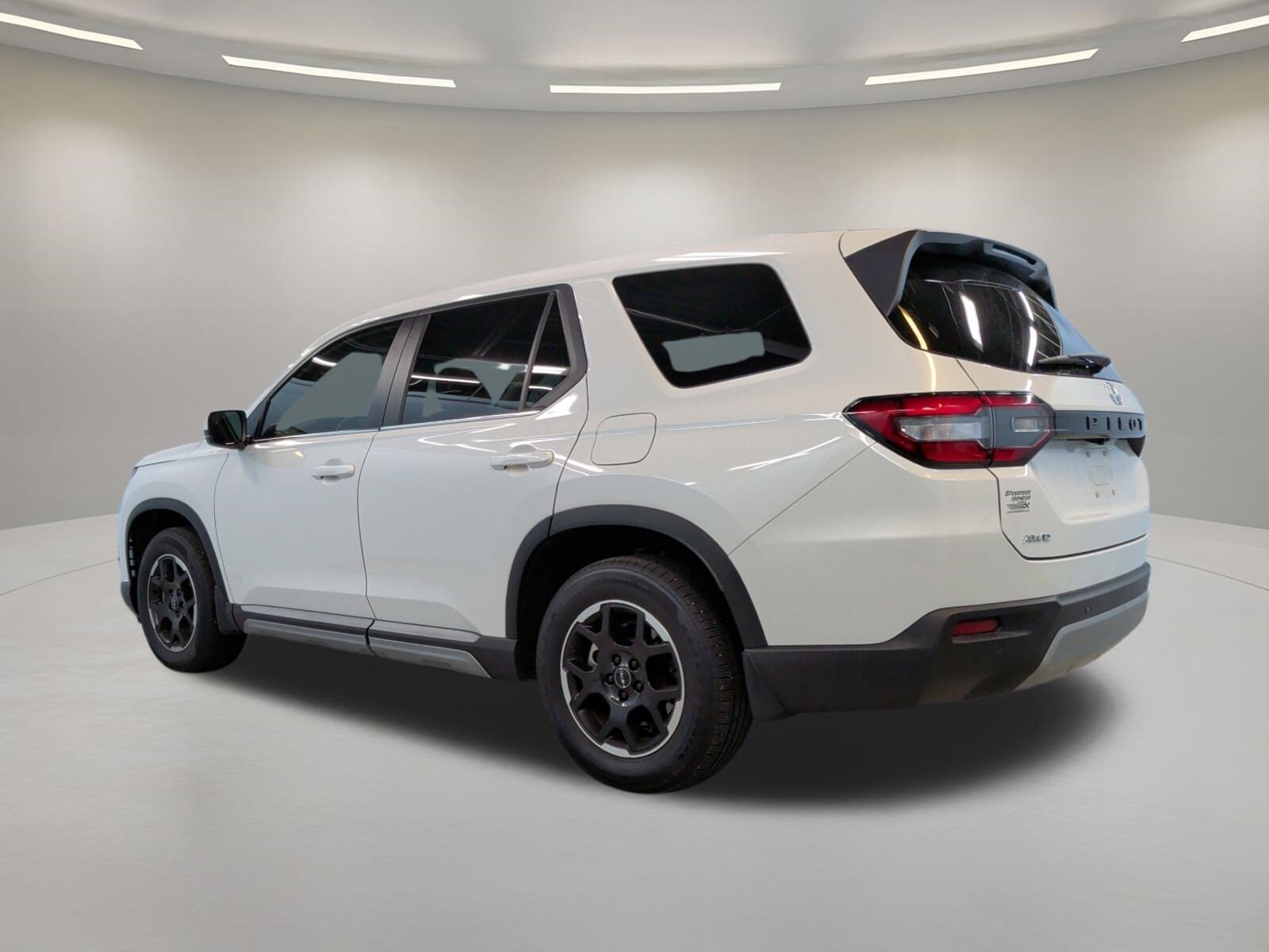 2025 Honda Pilot EX-L+ photo 3