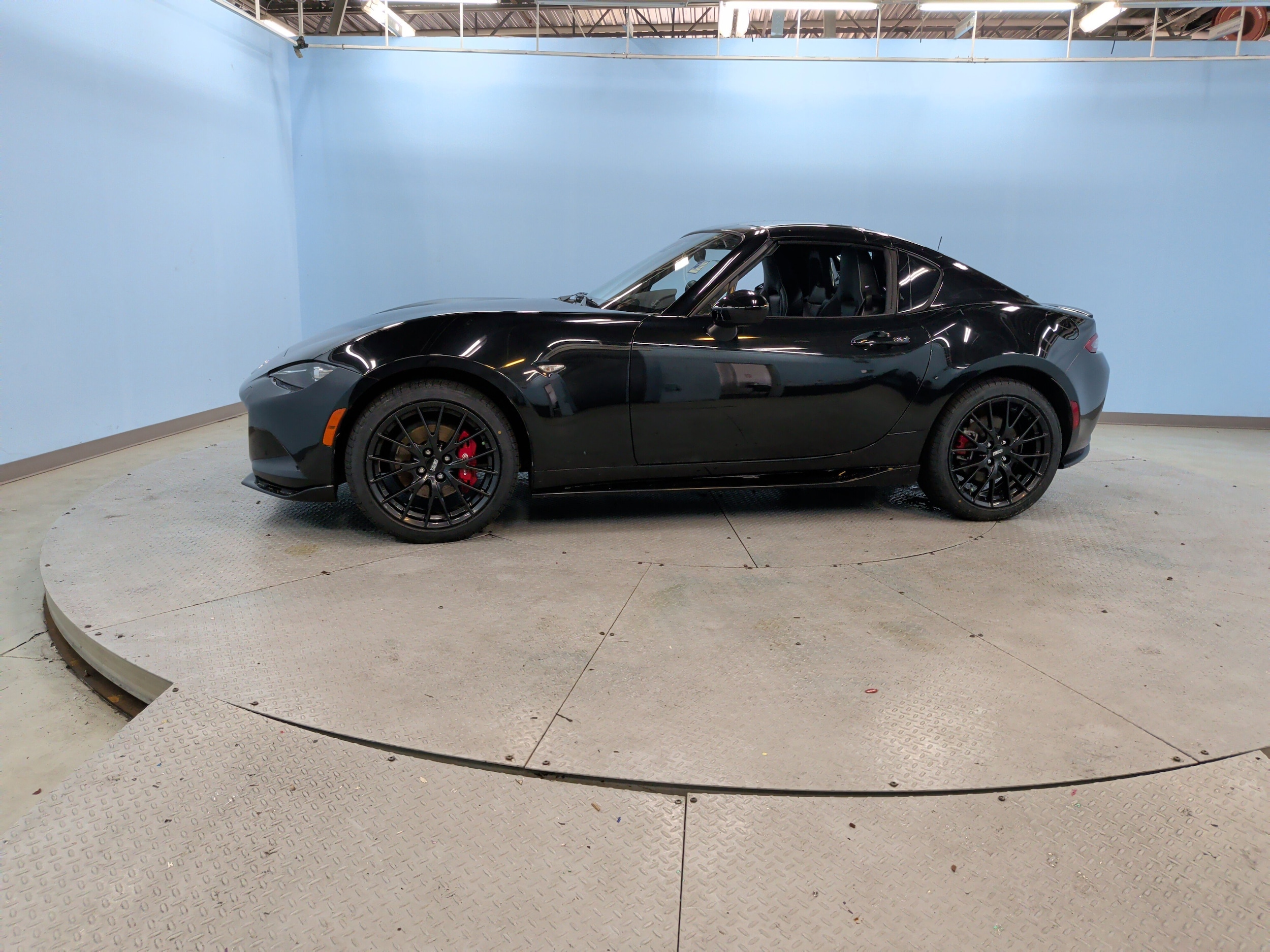 2023 Mazda MX-5 Miata RF Club photo 6