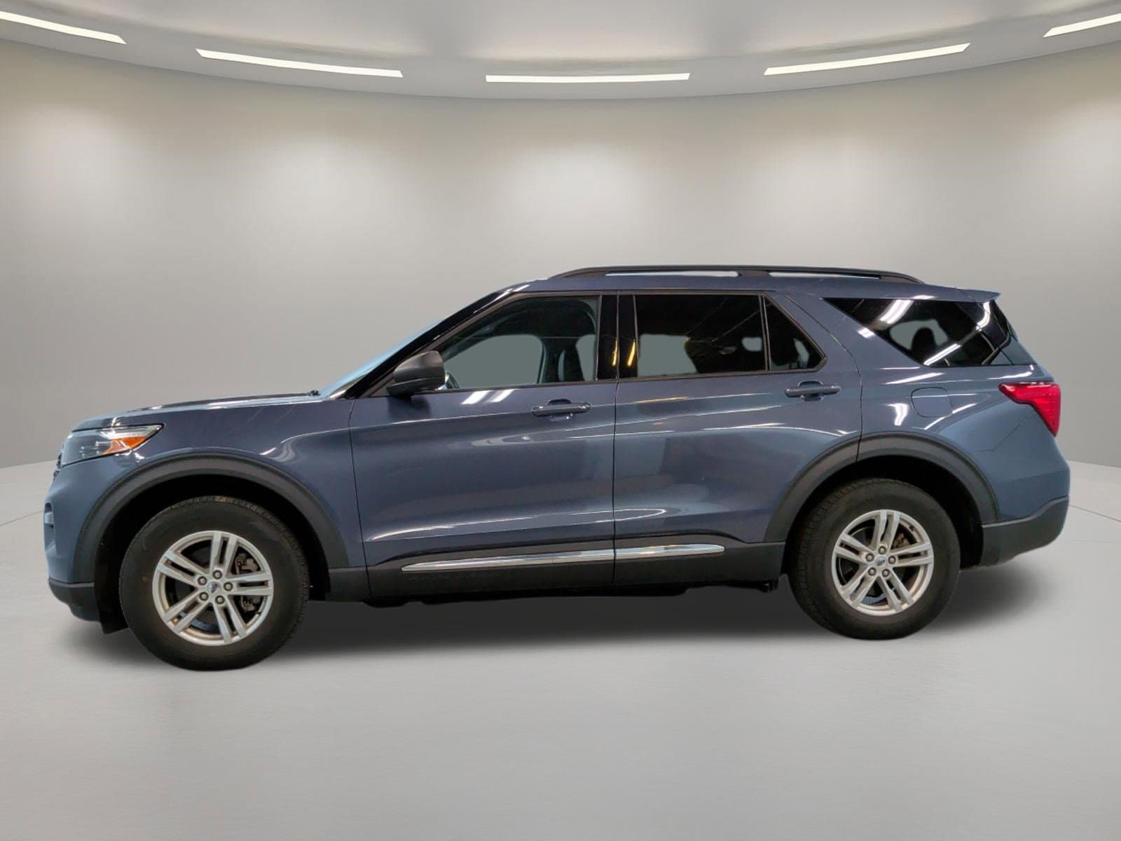 2021 Ford Explorer XLT photo 6