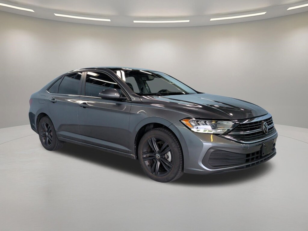 Used 2024 Volkswagen Jetta 1.5T SE Sedan
