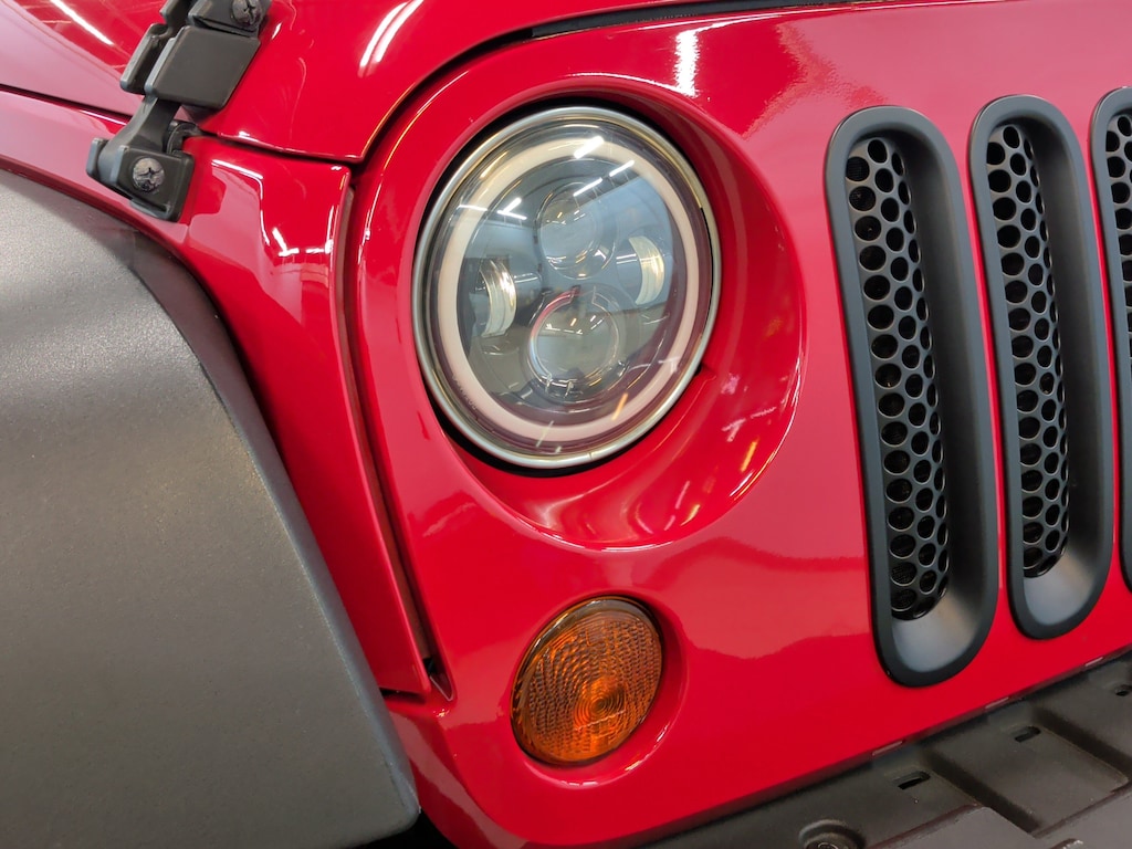 Used 2010 Jeep Wrangler Unlimited Sport SUV