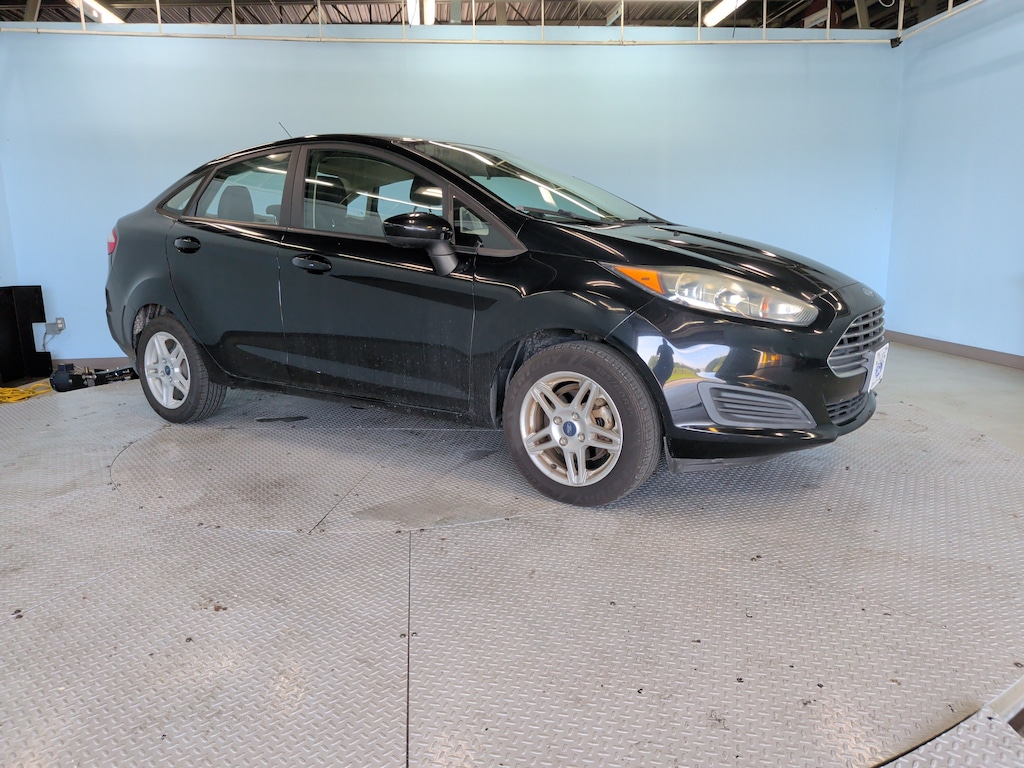 Used 2018 Ford Fiesta SE Sedan