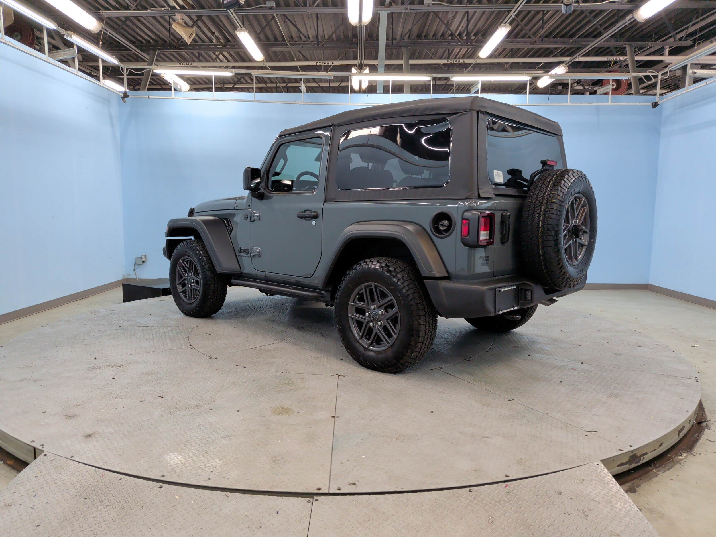 2025 Jeep Wrangler Sport photo 3