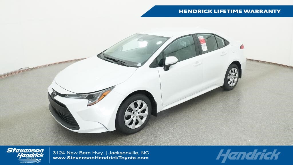 2026 Toyota Corolla LE's photo