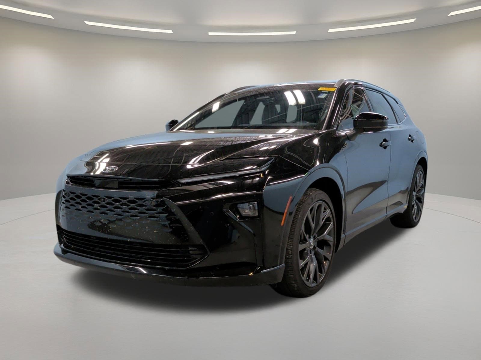 2025 Toyota Crown Signia Limited photo 5