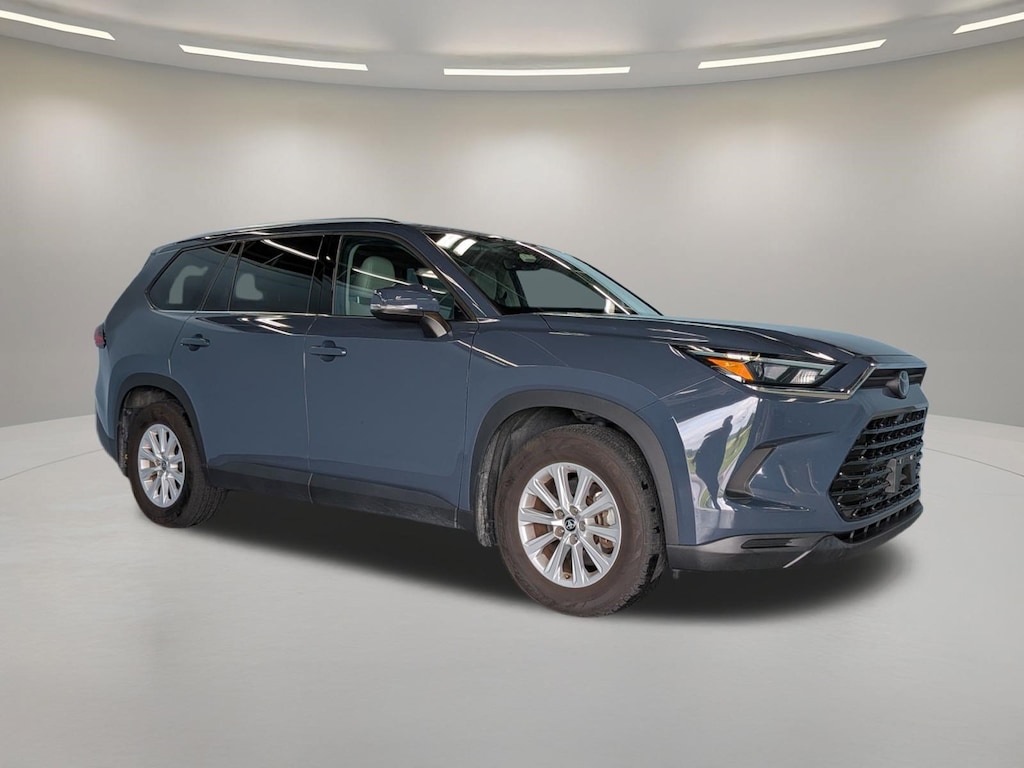 Certified 2025 Toyota Grand Highlander LE SUV