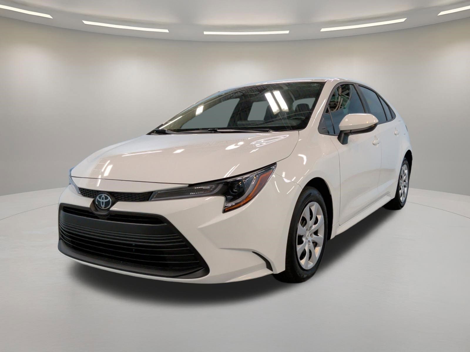 2025 Toyota Corolla LE photo 5