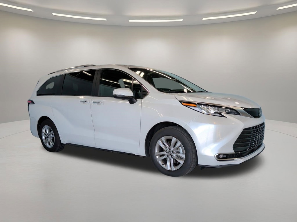 Certified 2026 Toyota Sienna Limited 7 Passenger Van Passenger Van