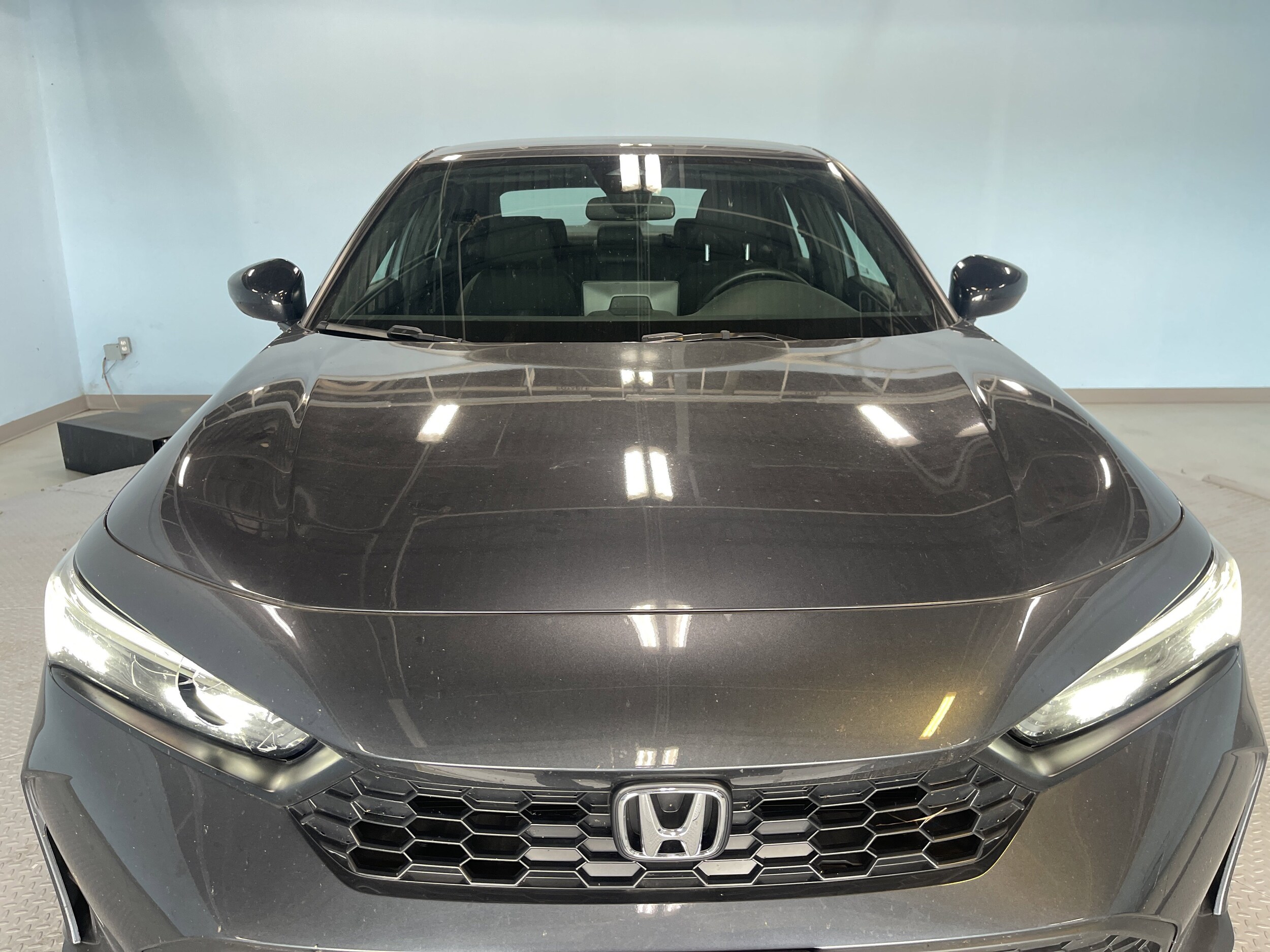 2025 Honda Civic Sport photo 2