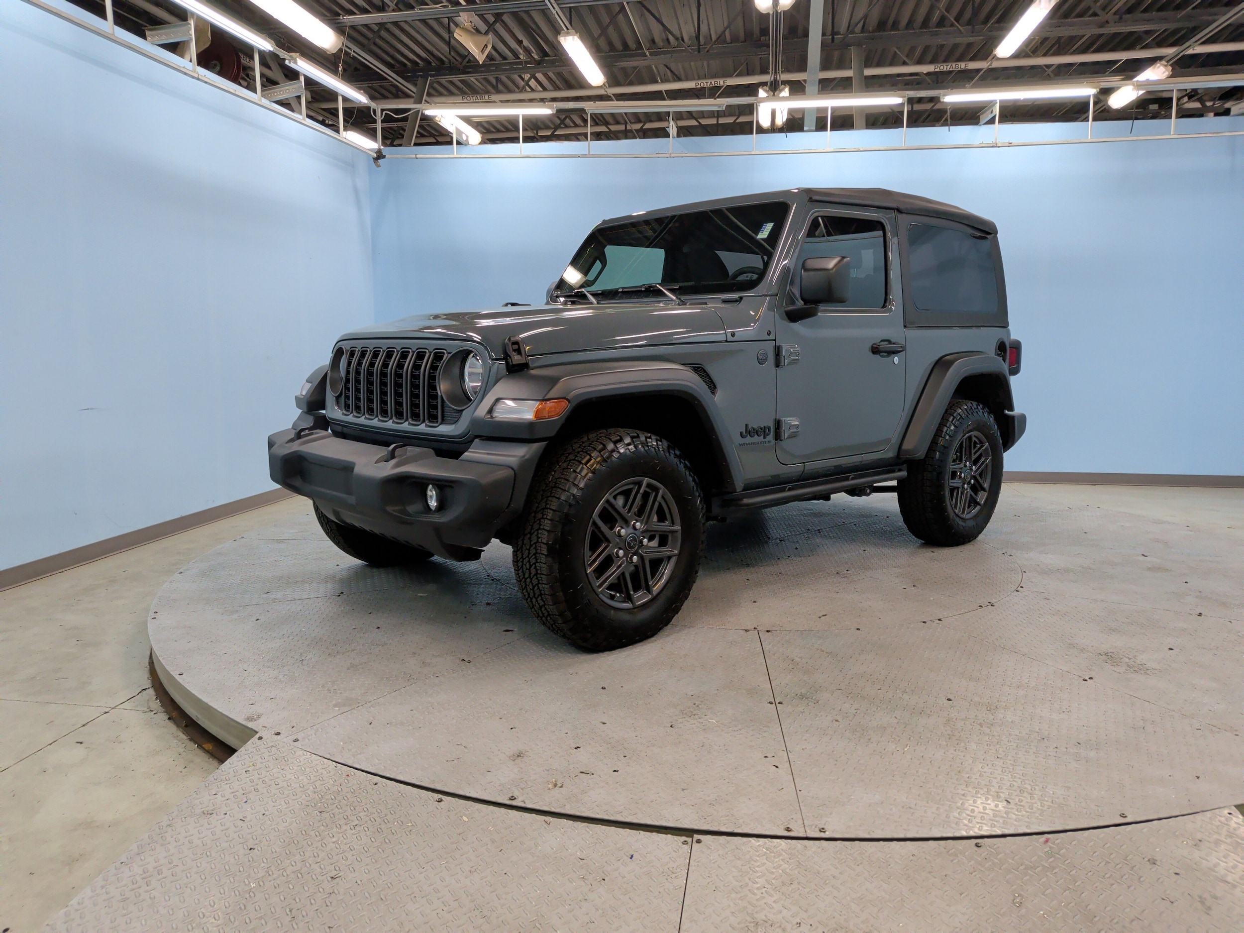 2025 Jeep Wrangler Sport photo 5