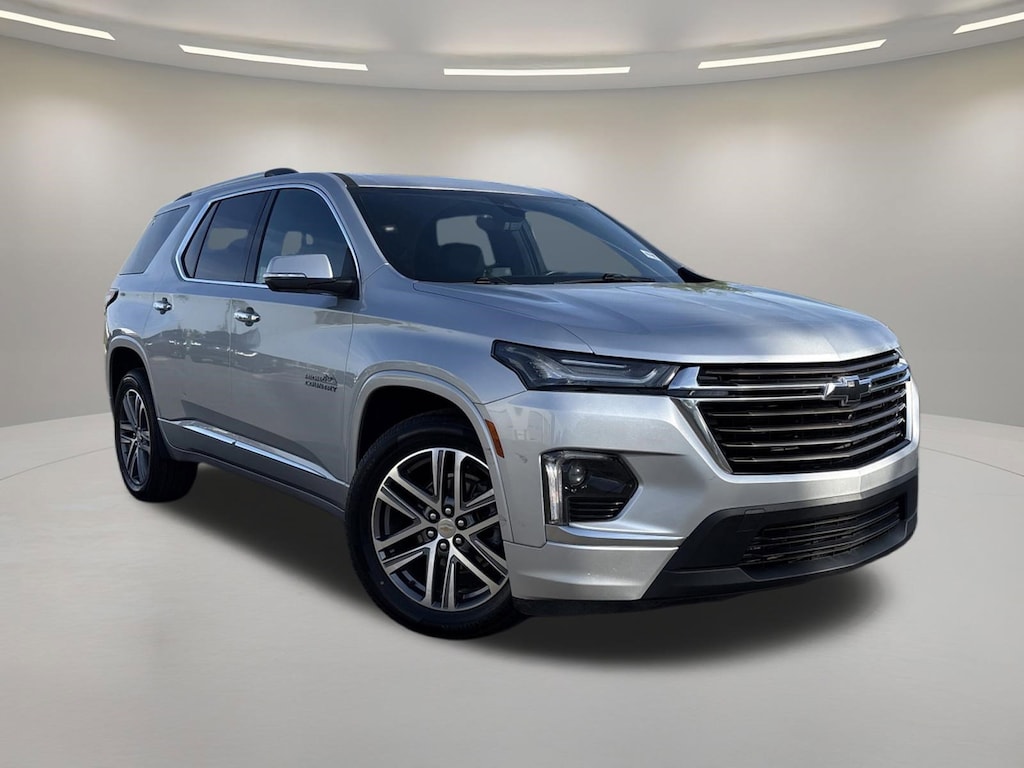 Used 2022 Chevrolet Traverse High Country SUV