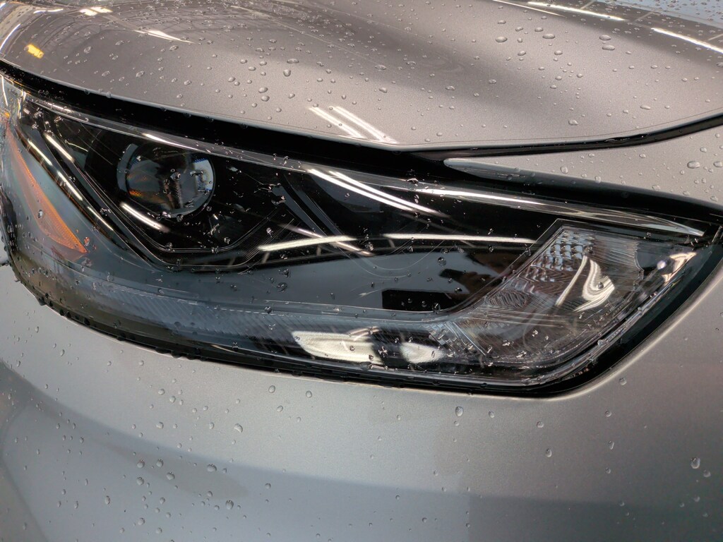 Used 2022 Toyota Highlander L SUV