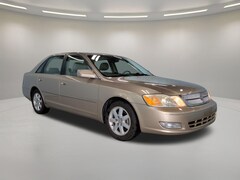 2000 Toyota Avalon XLS Bucket Sedan
